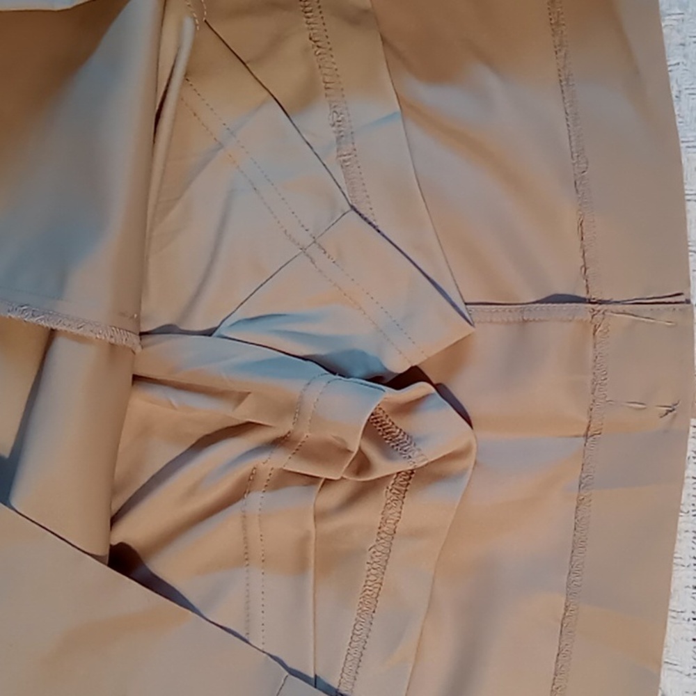 IZOD XFG Pro Series Women's Golf Skort Beige Size 14 - Picture 7 of 13